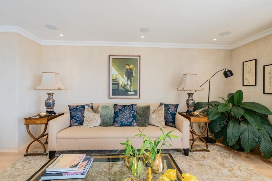 3 Bedroom Property for Sale in Sea Point Western Cape